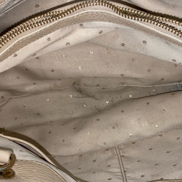 Kate Spade New York Cream Purse Handbag with Dust Cover 🐝 - Picture 3 of 13